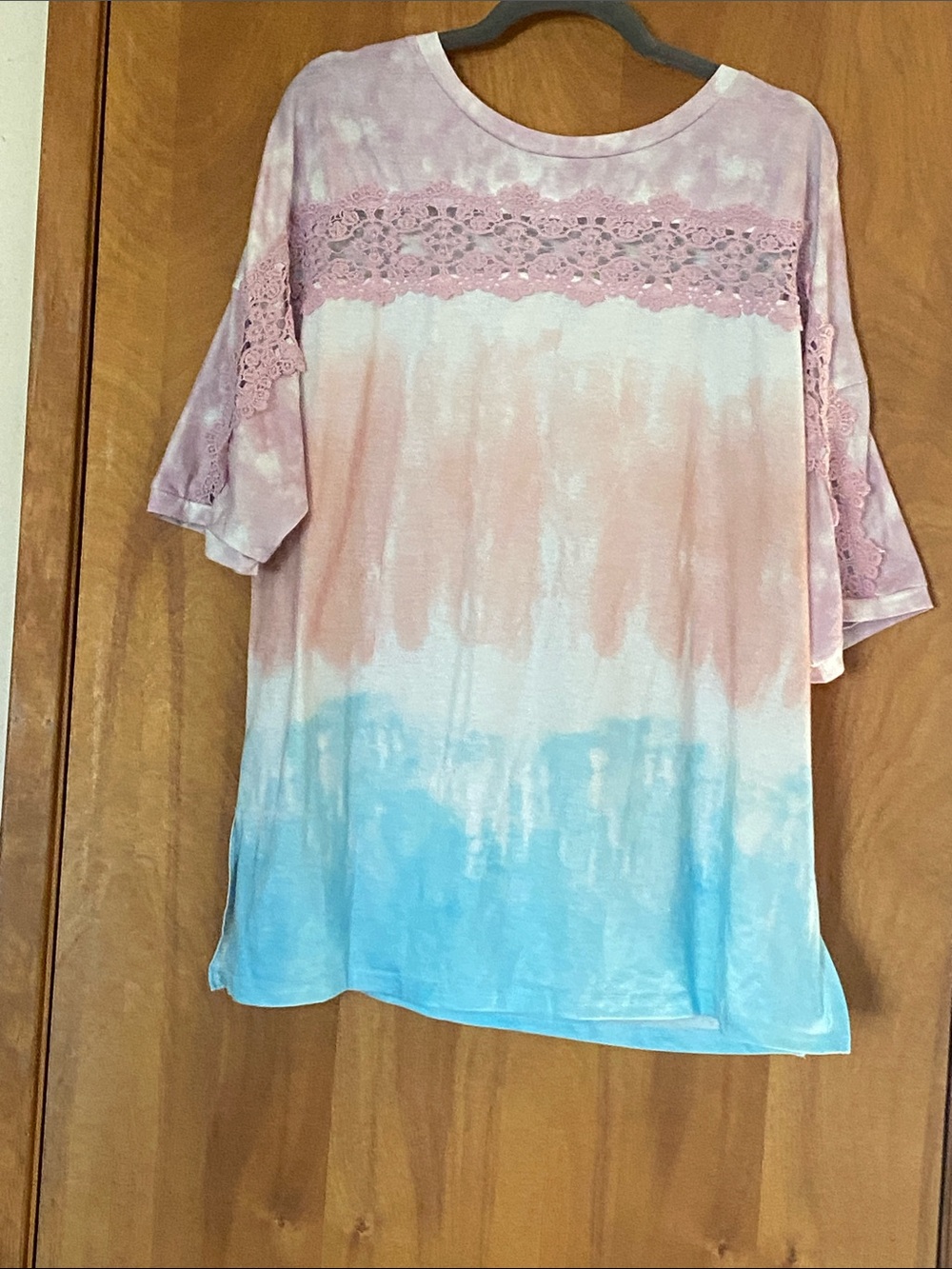 Women's Pink Tie-Dye Crochet Lace Top